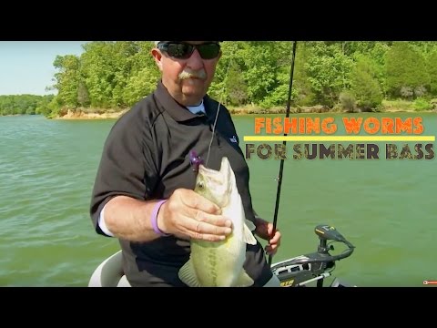 Fishing a 10 inch worm Fishing a 10 inch worm