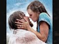 eu amei essa m�sica pq foi feita pra um anjo...

titolo 
angelo mio 
autore 
gianna nannini 
album 
suicidio d'amore 
testo canzone 


lascia che sia la sera a spargersi nei viali
mentre mi volto indietro e svuoto la valigia
rimangono i capelli, le punte fragili
e gli occhi rossi rossi contro vento

angelo mio saltiamo
in fondo al buio andiamo
cadendo gi� per sempre liberi



angelo mio saltiamo
spaccami il cuore piano
portami ovunque senza andare via
baster�



abbracciami
niente ci pu� sciogliere
ancora i tuoi sospiri le notti a ridere



lascia che sia la sera a farci illudere
prima che passi questa notte invano



angelo mio saltiamo
in fondo al buio andiamo
cadendo gi� per sempre liberi



amore mio ti amo
spaccami il cuore piano
solo uno sguardo prima di andar via
baster�



abbracciami
ci trover� la sera
ci trover� la sera
ci trover� insieme