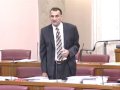 Saborski zastupnik SDP-a Nenad Stazić postavlja pitanje na aktualnom satu u Saboru