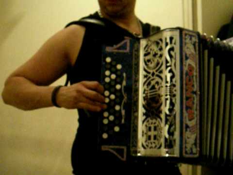 claudinho concertina a cabritinha