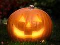 Photoshop: Halloween Jack-o-Lantern!