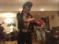 Pudvah sings. Wonderful Elvis!