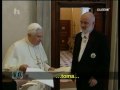 El Papa en la puerta del Vaticano