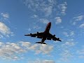 Qantas \
