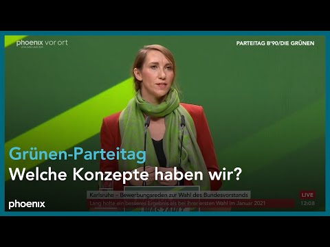 Emilia Büning beim Parteitag von Bündnis 90/Die Grünen  in Karlsruhe (Baden-Württemberg) am 24.11.23