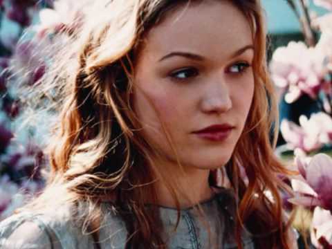 mika boorem