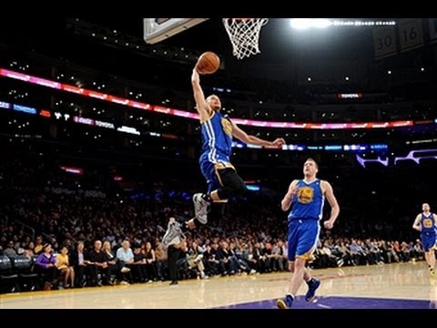 Stephen Curry Notches Triple-Double vs Lakers (VIDEO)