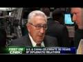 videos de CNBC- Kissinger- Obama to use Crisis to create 