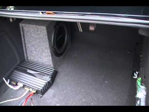 Pioneer 1000 Watt Subwoofer in Audi