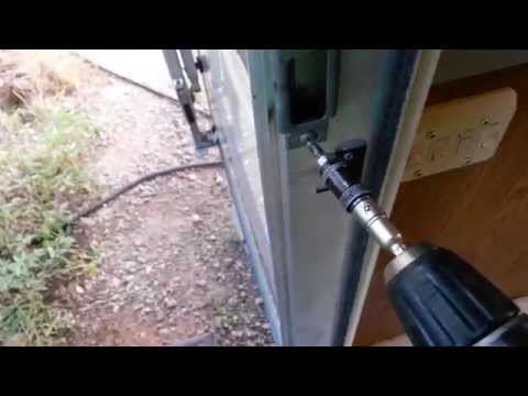 how to fix rv door