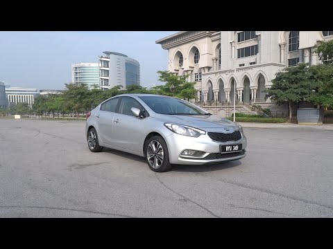 2013 Kia Cerato 2.0 Start-Up, Full Vehicle Tour and Test Drive 2013 Kia Cerato 2.0 Start-Up, Full Vehicle Tour and Test Drive