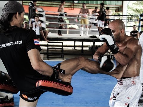 how to train muay thai