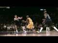 Lamar Odom fakes out Dirk
