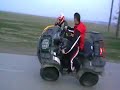 acrobatii cu atv - urile 2