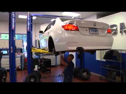 how to obtain a bmw dealership