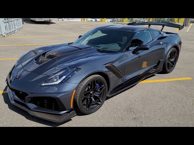 2019 Chevrolet Corvette ZR1 COUPE 3ZR ZTK C7 \ 8 SPEED AUTOMATIC in Cars & Trucks in Calgary