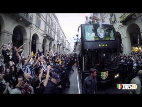 Juventus campione, la parata trionfale - Juventus' triumphant victory parade