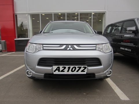 Outlander - http://vk.com/id132523895 Добавляйтесь в друзья!) http://www.facebook.com/anton.vorotnikov Ещё Среднеразмерные Кроссоверы http://www.youtube.com/playlist?lis...
