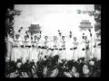 粵劇《七彩蝴蝶精》主題曲；撰曲：李少芸；演唱：何非凡、余麗珍。 旦：蝴蝶飛，蝴蝶笑，笑煞人間愁多少，笑煞人間愁多少。 合：蝴蝶飛，蝴蝶笑，笑煞人間愁多少，笑煞人間愁多少。 旦：前塵如夢，夢迢迢，紅了櫻桃綠了芭蕉，在人世淚濕絞綃(鮫綃，鮫人所織之綃，指手帕。)，在雲霄高歌曲調，願借霓裳羽衣曲，情情愛愛似風飄，風飄飄，霧飄飄，飄入雲層暮與朝。 合：風飄飄，霧飄飄，飄入雲層暮與朝。 旦：春風多事，花吹柳搖，桃萼翻紅愁燈獨照，吹落雲東雨，翻盡楚南潮，一蝶自飄搖，撩雲撥雨早無心，夜夜齊歌忘情調。 合：撩雲撥雨原無心，夜夜齊歌忘情調。 旦：主上，乜您能夠化蝶登仙？使我莫名其妙？ 生：我前生為蝴蝶，所以化蝶登仙，再續情苗。 合：哈哈哈哈笑，哈哈哈哈笑，雙飛蝴蝶尤勝比翼鳥，哈哈哈哈笑，哈哈哈哈笑，雙飛蝴蝶飛到彩虹橋。