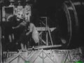 - El romance del cine con la Luna comenzó décadas antes de que el hombre dejase su huella en el satélite, hace 40 años, y siempre bebió de las influencias literarias de Julio Verne o HG Wells antes de apostar por el realismo. Redacción, 20 julio (CERES TELEVISIÓN / AGENCIAS) Hoy se cumple el 40 aniversario del alunizaje del Apolo XI, de la que saldría Neil Armstrong para dar ese 