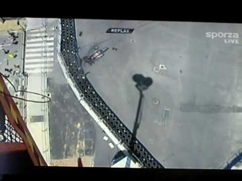 Mark Webber Crash - Valencia F1 2010