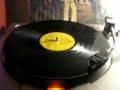TOCANDO VINILOS CON ALEXIS