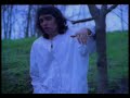 �lbum: ven por m�
a�o: 1997
pista n�:7

ang�lica
autor: roberto cambar�

ang�lica, cuando te nombro
me vuelven a la memoria
un valle, palida luna en la noche de abril
y aquel pueblito de c�rdoba.

si un �guila fue tu cari�o,
paloma mi pobre alma.
temblando, mi coraz�n en sus garras sangr�
y no le tuviste l�stima.

no olvidar� cuando en tu c�rdoba te vi
y tu clavel bajo los �rboles rob�.
mis brazos fueron tu nido, tu velo, la luz
de la luna entre los �lamos.

tus p�rpados si por instantes
te vuelven los ojos mansos
recuerdan cuando en el cielo de pronto se ve
que nace y muere un rel�mpago.

las s�banas que sobre el suelo 
se tienden cuando la escarcha
no es blanca como la l�mpida flor de tu piel
ni fr�a como tus l�grimas.

no olvidar� cuando en tu c�rdoba te vi
y tu clavel bajo los �rboles rob�.
mis brazos fueron tu nido, tu velo, la luz
de la luna entre los �lamos.