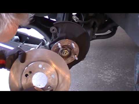 2008 Honda Civic Front Brake Rotor Replacement