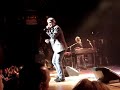 Taylor Hicks - COW BELL!!! Taylor Hicks - COW BELL!!!