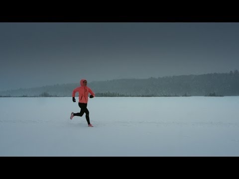 Under Armour Mile vs Mile: Zoe Outruns a Storm