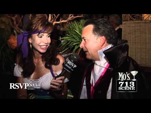 MOs Halloween Party Johnny V