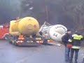 Przewrócona cysterna z LPG