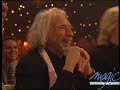 LE PLUS GRAND CABARET DU MONDE - Israfilov - singe jongleur LE PLUS GRAND CABARET DU MONDE - Israfilov - singe jongleur