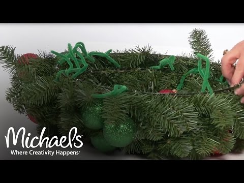 how to attach ornaments to mesh wreath