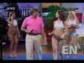 laura se te ve la tanga