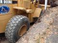 videos de Basement Ramp Excavation John Deere 544C Part 1