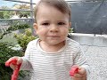 Trois ou quatre petits tours en poussette avec la reine des virages ...