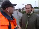Yn it doarp Bantegea binne se wiis mei Haye. Allinnich hâld hy sawat it hiele doarp skjin. Hy is dan ek alle dagen ûnderweis mei kroade en skep..... --In het dorp Bantega zijn ze trots op Haye. Alleen houdt hij het hele dorp schoon. Hij is dan ook elke dagen onderweg met kruiwagen en schep...