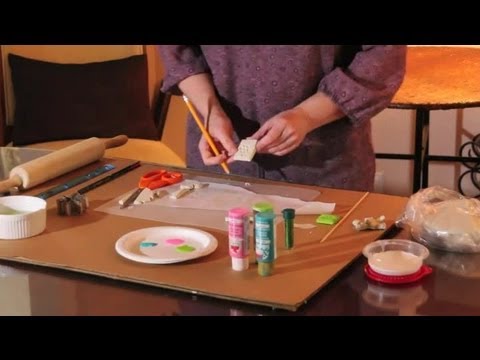 Crafts - Subscribe Now: http://www.youtube.com/subscription_center?add_user=ehowArtsandCrafts Watch More: http://www.youtube.com/ehowArtsandCrafts Sometimes a nice wa...