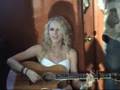Taylor Swift on The Bus