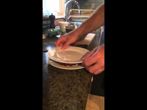 Genius Way To Cut Grapes