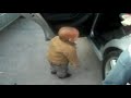 Bebé bailando tecno