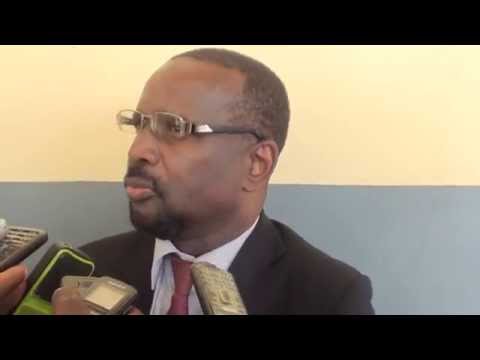 Aboubacar Sylla à la presse, au sortir de l'atelier de Kindia, 10 mars 2015 