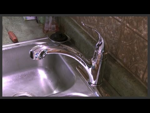 how to remove kitchen faucet