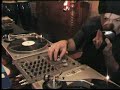 http://www.djtutor.com/mixing1 
using two toons i do two mixes , the second had more time spent on fine tuning to get a better smoother mix