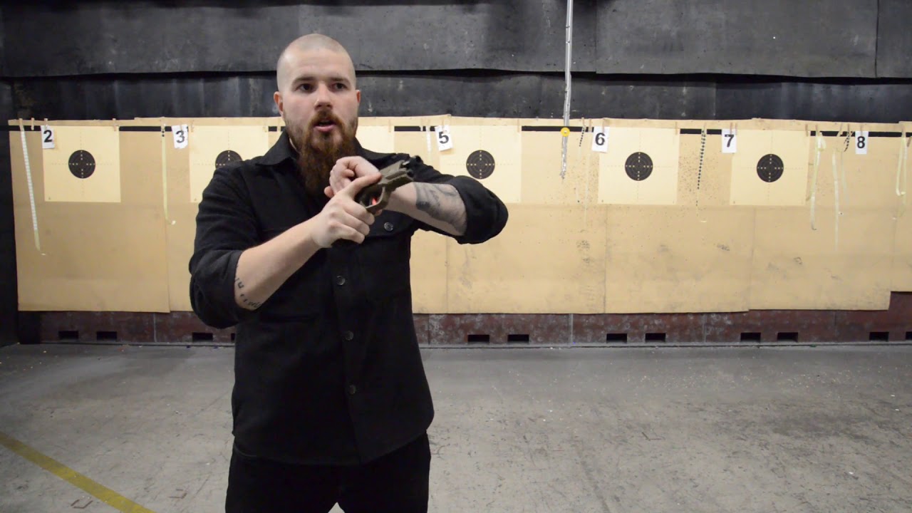 Pistoolin laukaisutekniikka