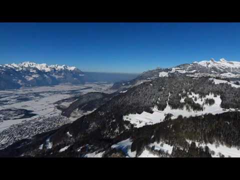 Панорамная съемка горнолыжного курорта Виллар