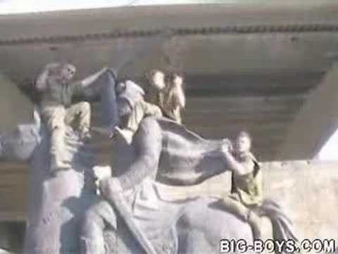 Kosovo, Soldiers Spoof of Beach Boys ...