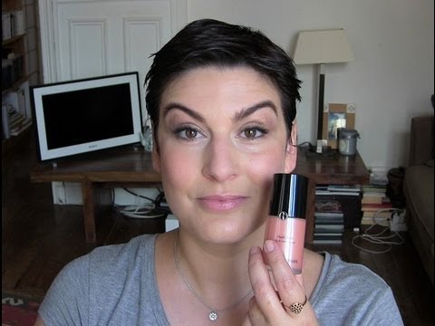 beaute Le nouveau Fluide Embellisseur Armani beaute Le nouveau Fluide Embellisseur Armani