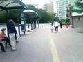 人々がコンクリーの中に閉じこもる？東大島駅西…